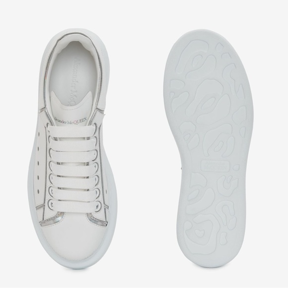 EUC Men Sz 8 (Euro Sz 41) Alexander McQueen Sneakers In White/Reflective Silver - Picture 6 of 16